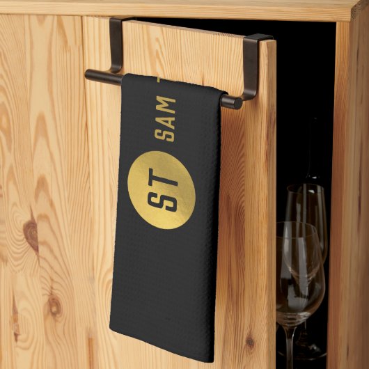 Gepersonaliseerd Elegant Black & Gold Modern Monog Theedoek (Derde Gevouwen)