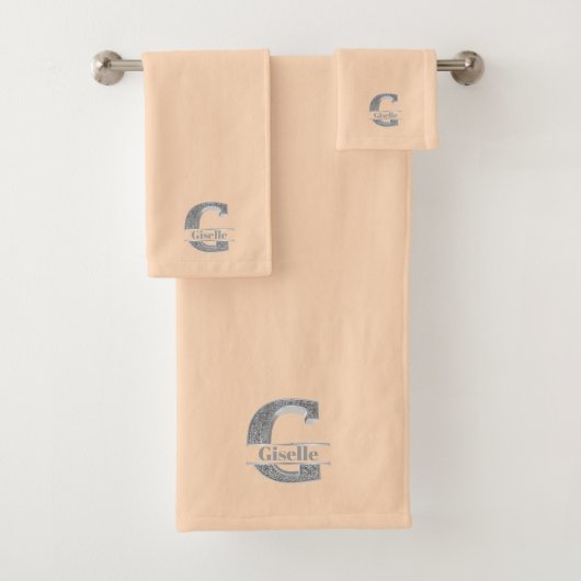Gepersonaliseerd G Initiaal Silver Monogram Jouw n Bad Handdoek (Insitu)