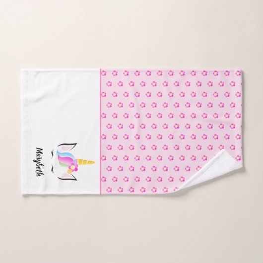 Gepersonaliseerd Girly Pink Magical Unicorn Bad Handdoek (Handdoek)