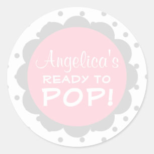 Gepersonaliseerd Klaar aan Pop Baby shower Roze Ronde Sticker