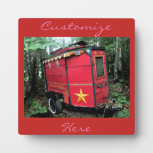 Gepersonaliseerd kleine caravan met rode zigeuner fotoplaat