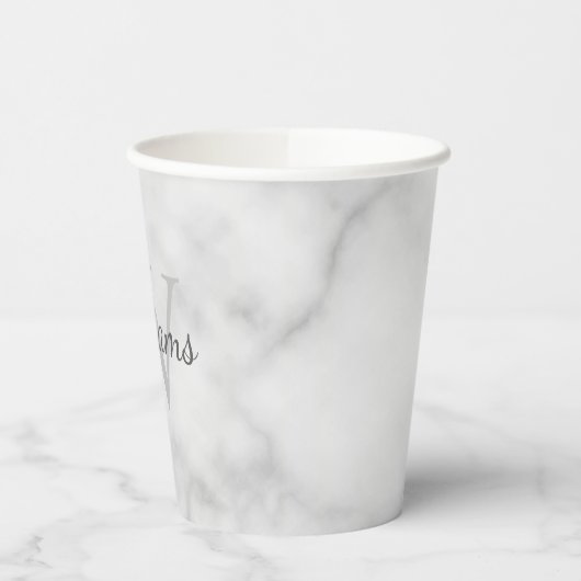 Gepersonaliseerd monogram en naam witte marmer papieren bekers (Links)
