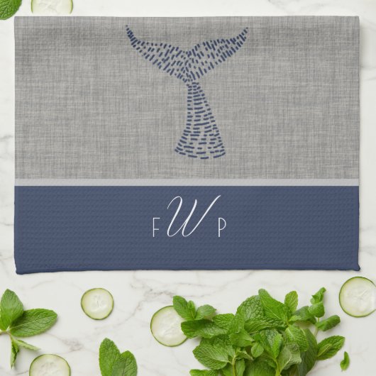 Gepersonaliseerd Monogram Nautical Whale Tail Line Theedoek (Gevouwen)