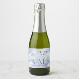 Gepersonaliseerd op Cloud Nine 9 Pampas Vrijgezell Sparkling Wijnetiket