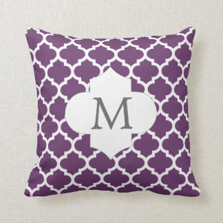 Gepersonaliseerd paarse Quatrefoil Monogram Ontwer Kussen