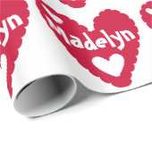 Gepersonaliseerd rood hart Valentijn Cadeaupapier (Rol Hoek)