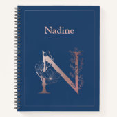 Gepersonaliseerd Roos gouden monogram Initiaal N Notitieboek (Voorkant)