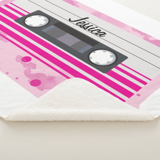 Gepersonaliseerd roze Cassettebandje met Waterverf Sherpa Deken (3/4)