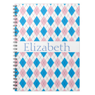 Gepersonaliseerd roze witte blauwe argyle patroon notitieboek