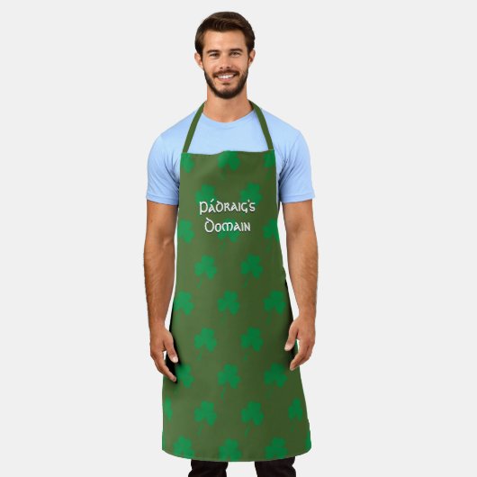Gepersonaliseerd | SHAMROCK | St Patrick's Day Schort (Gedragen)