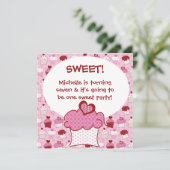Gepersonaliseerd Sweet Cupcake Birthday Invites Kaart (Staand voorkant)