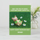 GEPERSONALISEERD VARKEN VAN ST. PATRICK VAN HET FEESTDAGENKAART (Staand voorkant)