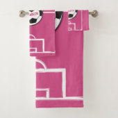 Gepersonaliseerd Voetbal en veldroze Bad Handdoek (Insitu)