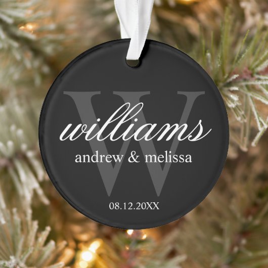 Gepersonaliseerd zwart-wit monogram ornament (Boom)
