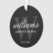 Gepersonaliseerd zwart-wit monogram ornament (voorkant)