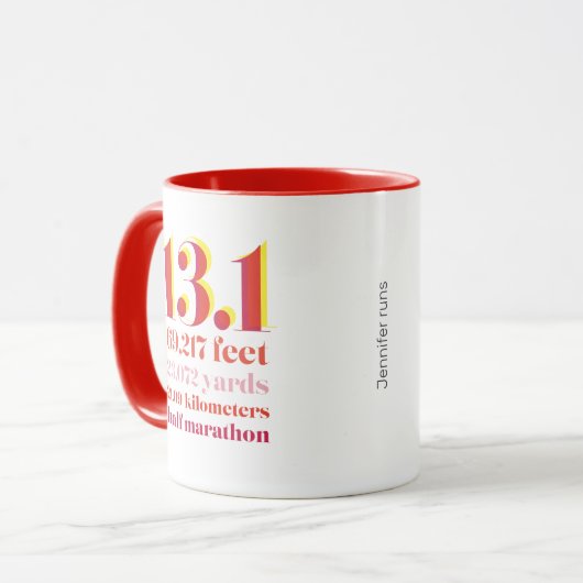 Gepersonaliseerde 13.1 halve marathon loopafstand mok (Voorkant links)