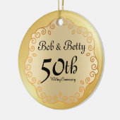 Gepersonaliseerde 50e bruiloft Jubileum Gold Keramisch Ornament (Links)