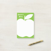 Gepersonaliseerde appelgroene Post-it® notes (Op bureau)