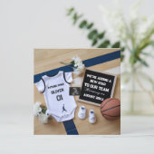 Gepersonaliseerde basketbal zwangerschap aankondig kaart (Staand voorkant)