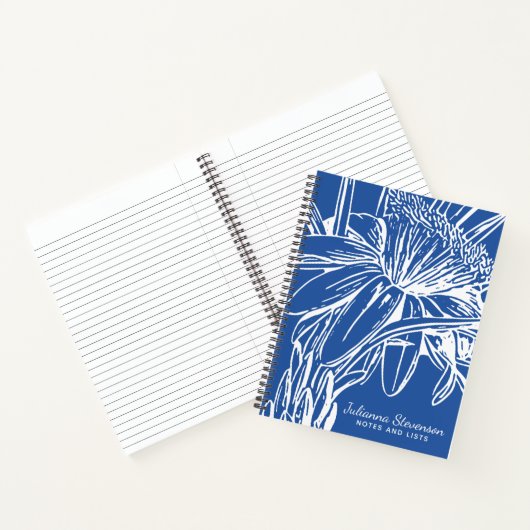 Gepersonaliseerde Blauw en Wit Bloemen Chic Notitieboek (Binnen)