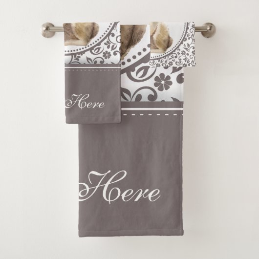 Gepersonaliseerde Bloemen Pasen Konijn ontwerp Bad Handdoek (Insitu)