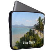 Gepersonaliseerde Cairns Beach laptophoes Laptop Sleeve (Voorkant Rechts)