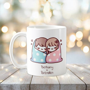 Gepersonaliseerde Chibi-stijl Snuggle Couple Koffiemok