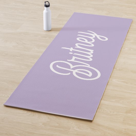 Gepersonaliseerde chique lavendel Paarse monogram  Yogamat (In situ)