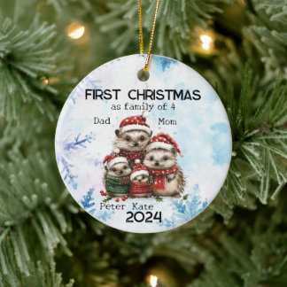 Gepersonaliseerde Eerste Kerstmis als een Familie  Keramisch Ornament