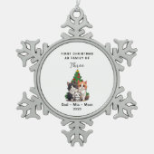 Gepersonaliseerde eerste Kerstmis als familie van Tin Sneeuwvlok Ornament (Voorkant)
