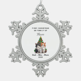 Gepersonaliseerde eerste Kerstmis als familie van  Tin Sneeuwvlok Ornament
