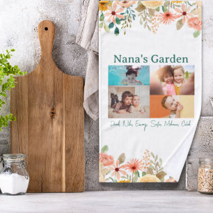 Gepersonaliseerde fotocollage Nana oma's tuin Handdoek