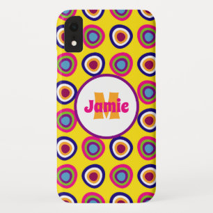 Gepersonaliseerde Funky Circles Pattern on Yellow iPhone XR Hoesje