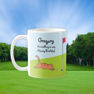 Gepersonaliseerde Funny Birthday Cartoon Cat Golf Koffiemok
