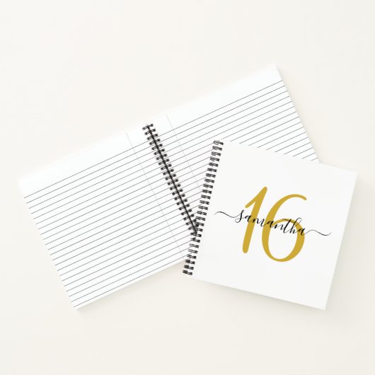 Gepersonaliseerde Gouden 16e Verjaardag Guestbook Notitieboek (Binnen)