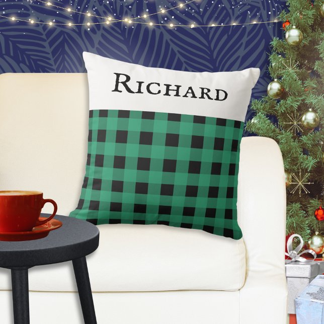 Gepersonaliseerde groene buffel geruite check patr kussen (A personalized throw pillow cushion, with green buffalo check plaid pattern. Ideal Xmas gift.)