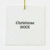 Gepersonaliseerde Guy op het strand met Surf Board Keramisch Ornament (Achterkant)