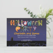 Gepersonaliseerde Halloween Party Spooky Typografi Kaart (Staand voorkant)