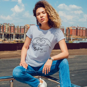 Gepersonaliseerde handen vormen hart vriendschap s t-shirt