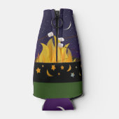 Gepersonaliseerde Happy Camper kampvuur Flesjeskoeler (Achterkant)