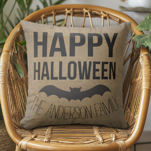 Gepersonaliseerde Happy Halloween rustieke vleermu Kussen