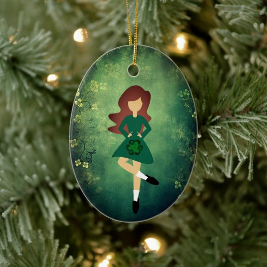 Gepersonaliseerde Ierse Dans Bruin Haar Kerstmis Keramisch Ornament (Boom)