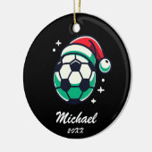 Gepersonaliseerde kerst Voetbal met Santa Hat Keramisch Ornament (Links)
