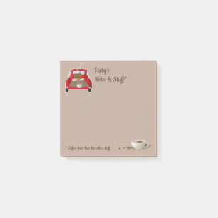 Gepersonaliseerde koffie en kleine rode vrachtwage post-it® notes