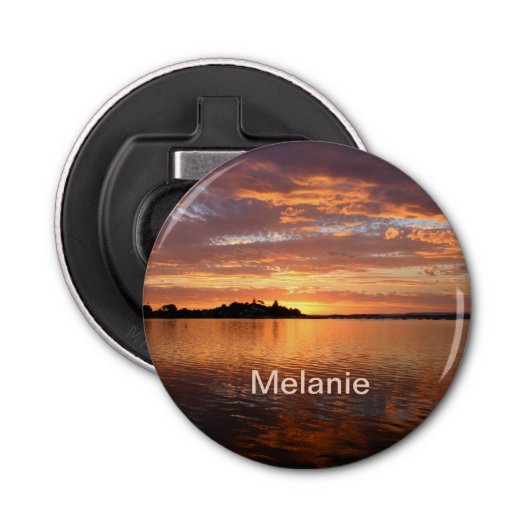 Gepersonaliseerde Lake Side Button Flesopener (Voorkant)