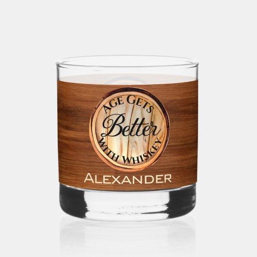 Gepersonaliseerde leeftijd wordt beter met whisky  whisky glas (Voorkant)