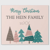 Gepersonaliseerde Merry-kerstroze bomen Cadeaupapier (Vlak)