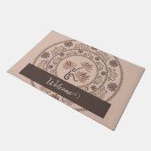 Gepersonaliseerde Mocha Rococo Revival Dot Mandala Deurmat (Schuin)