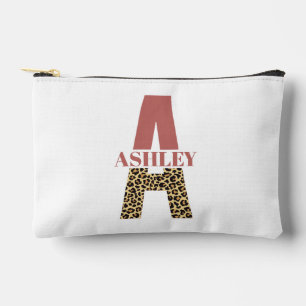 Gepersonaliseerde Monogram Letter Een Roze Luipaar Etui