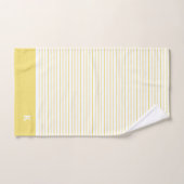 Gepersonaliseerde Monogrammed Geel Gestreepte Fami Bad Handdoek (Handdoek)